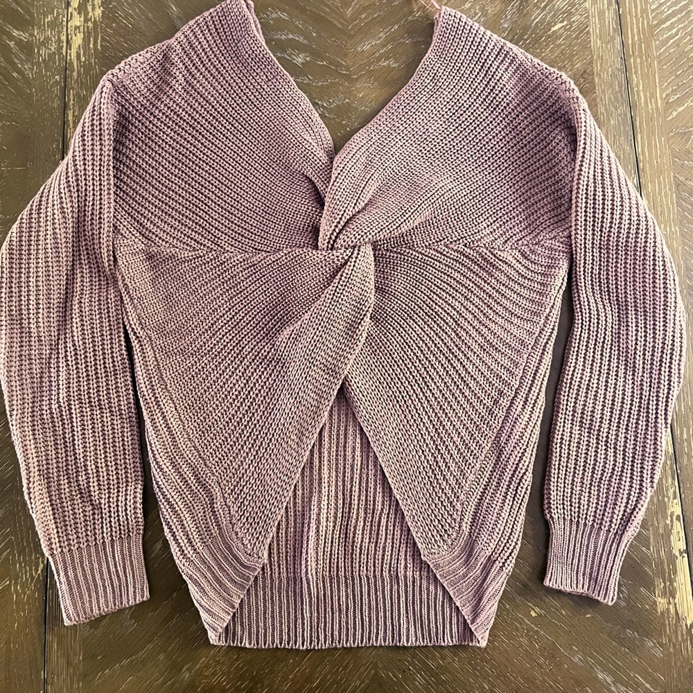 Love Tree Women's Sweater W/ Knot Back